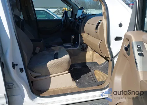 2006 Nissan Pathfinder S from USA, damaged, VIN 5N1AR18UX6C607081